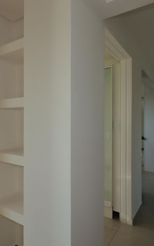 Apartamento à venda com 83m², 3 quartos e 2 vagasCorredor