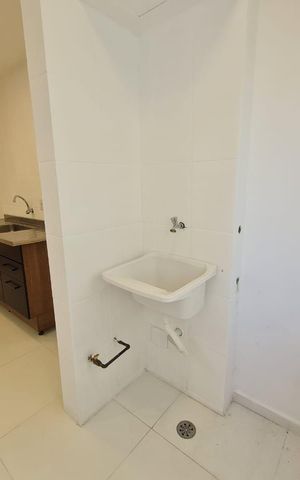 Apartamento à venda com 51m², 2 quartos e sem vaga Apartamento à venda com 51m², 2 quartos e sem vagaÁrea de serviço