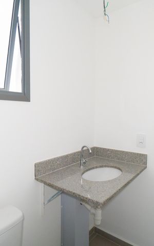 Apartamento à venda com 64m², 2 quartos e 1 vaga Apartamento à venda com 64m², 2 quartos e 1 vagaBanheiro Social