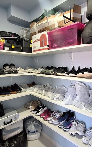 Apartamento à venda com 100m², 3 quartos e 1 vaga Apartamento à venda com 100m², 3 quartos e 1 vagaDespensa