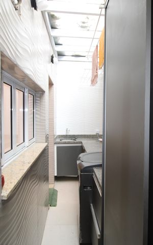 Casa para alugar com 400m², 3 quartos e 2 vagasÁrea de Serviço