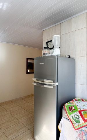 Casa à venda com 700m², 5 quartos e 2 vagas Casa à venda com 700m², 5 quartos e 2 vagasCozinha