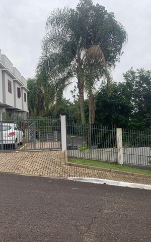 Casa de condomínio à venda com 83m², 2 quartos e 2 vagas Casa de condomínio à venda com 83m², 2 quartos e 2 vagasfachada