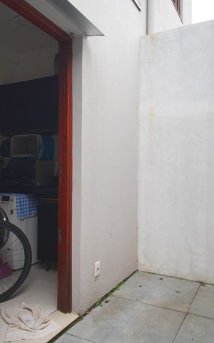 Casa de condomínio à venda com 83m², 2 quartos e 2 vagasquintal