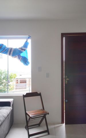 Casa de condomínio à venda com 83m², 2 quartos e 2 vagasSala