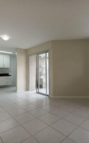 Apartamento para alugar com 80m², 2 quartos e 1 vaga Apartamento para alugar com 80m², 2 quartos e 1 vagaSala/cozinha