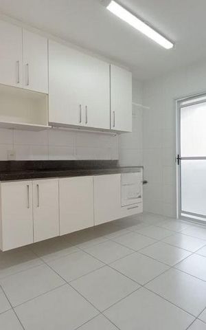 Apartamento para alugar com 80m², 2 quartos e 1 vaga Apartamento para alugar com 80m², 2 quartos e 1 vagaSala/cozinha