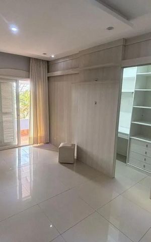 Casa à venda com 250m², 3 quartos e 5 vagas Casa à venda com 250m², 3 quartos e 5 vagasQuarto 1