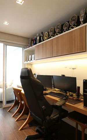Apartamento à venda com 187m², 3 quartos e 3 vagasEscritório 