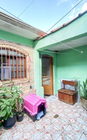 Casa para alugar com 230m², 2 quartos e 1 vagaÁrea de Serviço