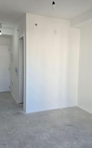Studio à venda com 28m², 1 quarto e sem vaga Studio à venda com 28m², 1 quarto e sem vagaSala/Quarto/Cozinha