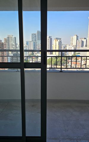 Studio à venda com 28m², 1 quarto e sem vaga Studio à venda com 28m², 1 quarto e sem vagaSala/Quarto/Cozinha