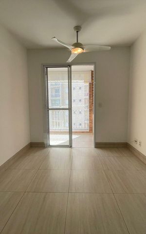 Apartamento para alugar com 70m², 3 quartos e 2 vagas Apartamento para alugar com 70m², 3 quartos e 2 vagasSala