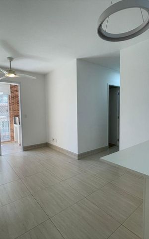 Apartamento para alugar com 70m², 3 quartos e 2 vagas Apartamento para alugar com 70m², 3 quartos e 2 vagasSala