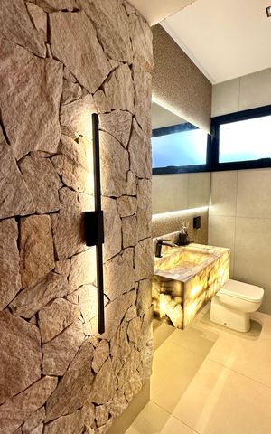 Apartamento à venda com 230m², 4 quartos e 4 vagasBanheiro
