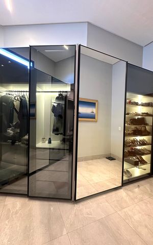 Apartamento à venda com 230m², 4 quartos e 4 vagasCloset