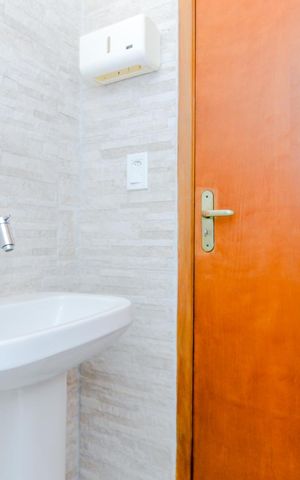 Casa à venda com 180m², 2 quartos e 1 vagaLavabo