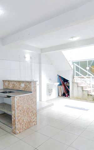 Casa à venda com 180m², 2 quartos e 1 vagaQuintal e Área de serviço 