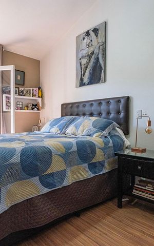 Casa à venda com 300m², 4 quartos e 3 vagas Casa à venda com 300m², 4 quartos e 3 vagasSuíte 1