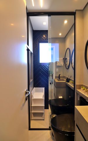 Apartamento à venda com 58m², 2 quartos e 2 vagasBanheiro Social
