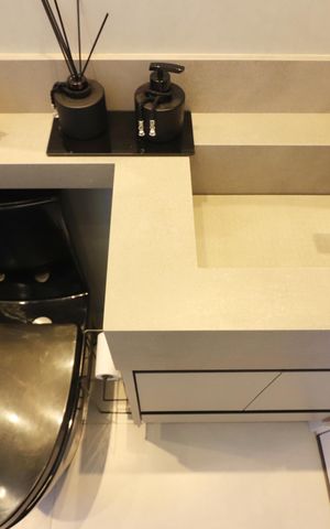 Apartamento à venda com 58m², 2 quartos e 2 vagasBanheiro Social