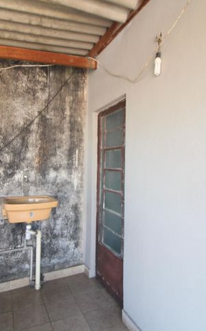 Casa à venda com 125m², 2 quartos e 1 vagaEdícula / lavanderia