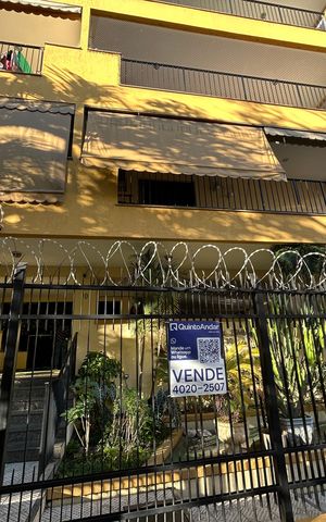 Apartamento à venda com 95m², 2 quartos e 1 vagaFachada + placa