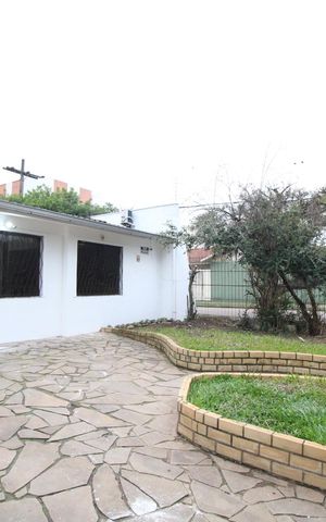 Casa para alugar com 130m², 2 quartos e 3 vagasQuintal