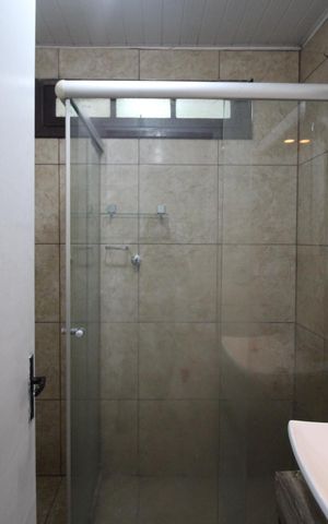 Casa para alugar com 130m², 2 quartos e 3 vagasBanheiro