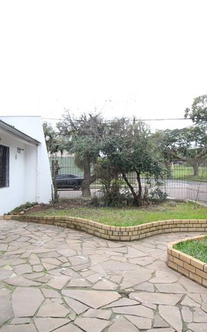 Casa para alugar com 130m², 2 quartos e 3 vagasQuintal