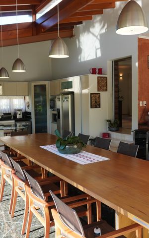 Casa de condomínio para alugar com 620m², 4 quartos e 6 vagasÁrea gourmet