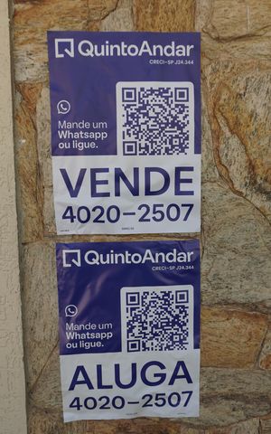 Casa de condomínio para alugar com 620m², 4 quartos e 6 vagasGaragem