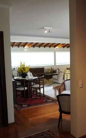 Casa de condomínio para alugar com 620m², 4 quartos e 6 vagasPiso Superior