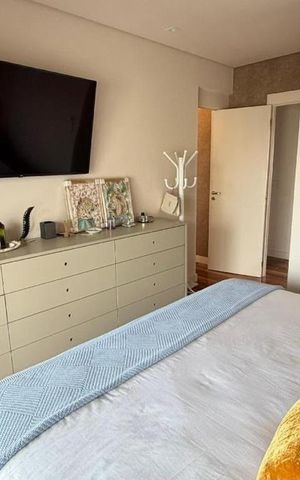 Apartamento à venda com 135m², 3 quartos e 3 vagas Apartamento à venda com 135m², 3 quartos e 3 vagasSuíte