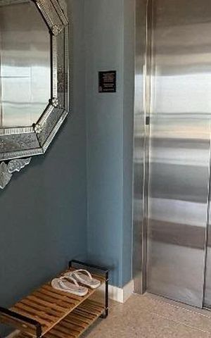 Apartamento à venda com 135m², 3 quartos e 3 vagas Apartamento à venda com 135m², 3 quartos e 3 vagasSala