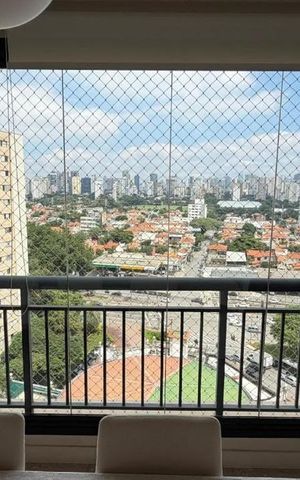 Apartamento à venda com 135m², 3 quartos e 3 vagas Apartamento à venda com 135m², 3 quartos e 3 vagasVaranda