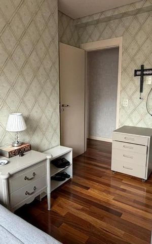 Apartamento à venda com 135m², 3 quartos e 3 vagas Apartamento à venda com 135m², 3 quartos e 3 vagasSuíte 2