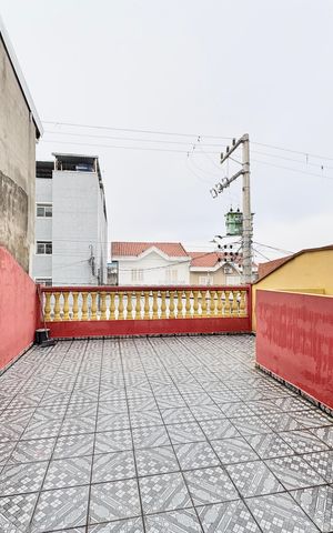 Casa à venda com 125m², 1 quarto e 1 vaga Casa à venda com 125m², 1 quarto e 1 vagaQuintal