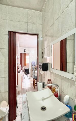 Casa à venda com 125m², 1 quarto e 1 vaga Casa à venda com 125m², 1 quarto e 1 vagaBanheiro