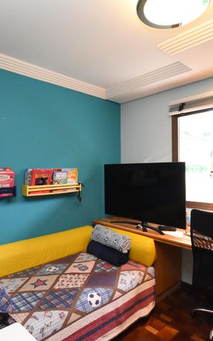 Casa de condomínio à venda com 200m², 4 quartos e 2 vagasQuarto 4