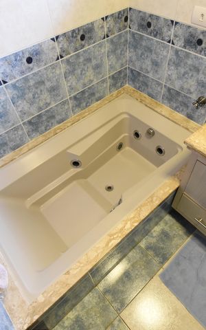 Casa de condomínio à venda com 200m², 4 quartos e 2 vagasBanheiro da Suíte