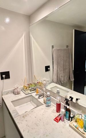 Apartamento à venda com 33m², 1 quarto e 1 vaga Apartamento à venda com 33m², 1 quarto e 1 vagaBanheiro