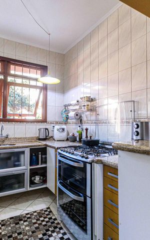 Casa para alugar com 391m², 3 quartos e 2 vagasCozinha