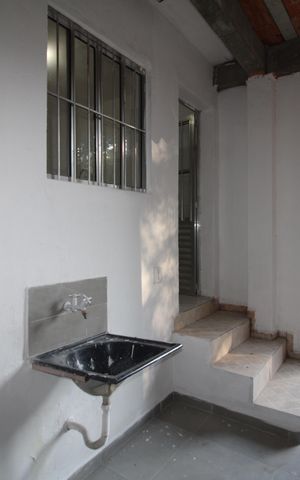 Casa para alugar com 80m², 1 quarto e 1 vagaÁrea de Serviço
