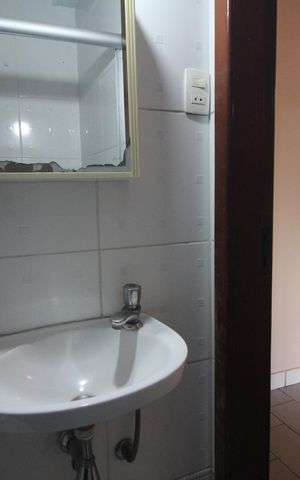 Casa à venda com 127m², 3 quartos e 1 vagaBanheiro 2