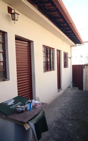 Casa à venda com 49m², 1 quarto e sem vagaÁrea de Serviço