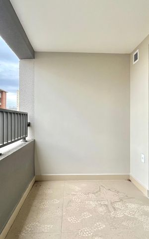 Apartamento à venda com 28m², 1 quarto e sem vaga Apartamento à venda com 28m², 1 quarto e sem vagaVaranda