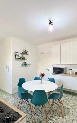 Apartamento à venda com 163m², 3 quartos e 2 vagas Apartamento à venda com 163m², 3 quartos e 2 vagasCozinha