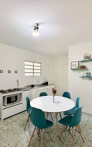 Apartamento à venda com 163m², 3 quartos e 2 vagas Apartamento à venda com 163m², 3 quartos e 2 vagasCozinha