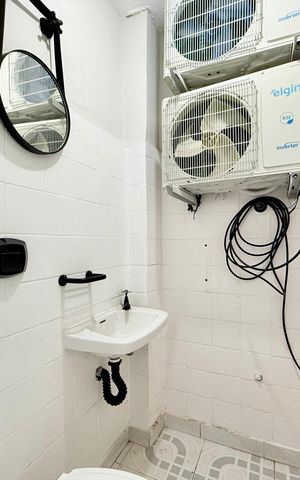 Apartamento à venda com 163m², 3 quartos e 2 vagas Apartamento à venda com 163m², 3 quartos e 2 vagasBanheiro de Serviço